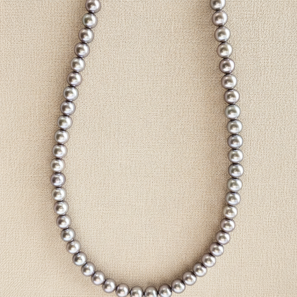 Misty Lilac · 5–6mm Freshwater Pearl Necklace