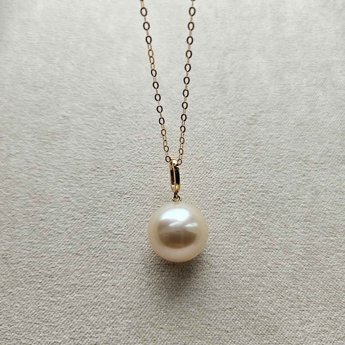 Rose Haze Pearl Pendant