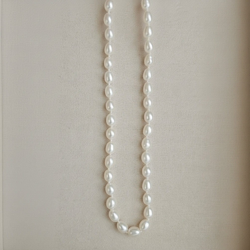 White Oval Freshwater Pearl Necklace with Silver Clasp