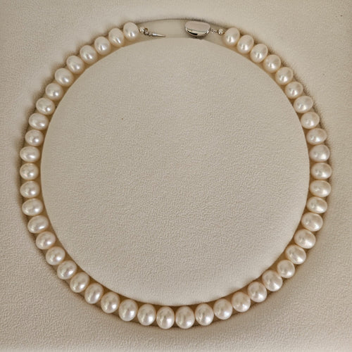 8.5–9.5 mm White Freshwater Pearl Necklace, 40 cm, Silver Clasp