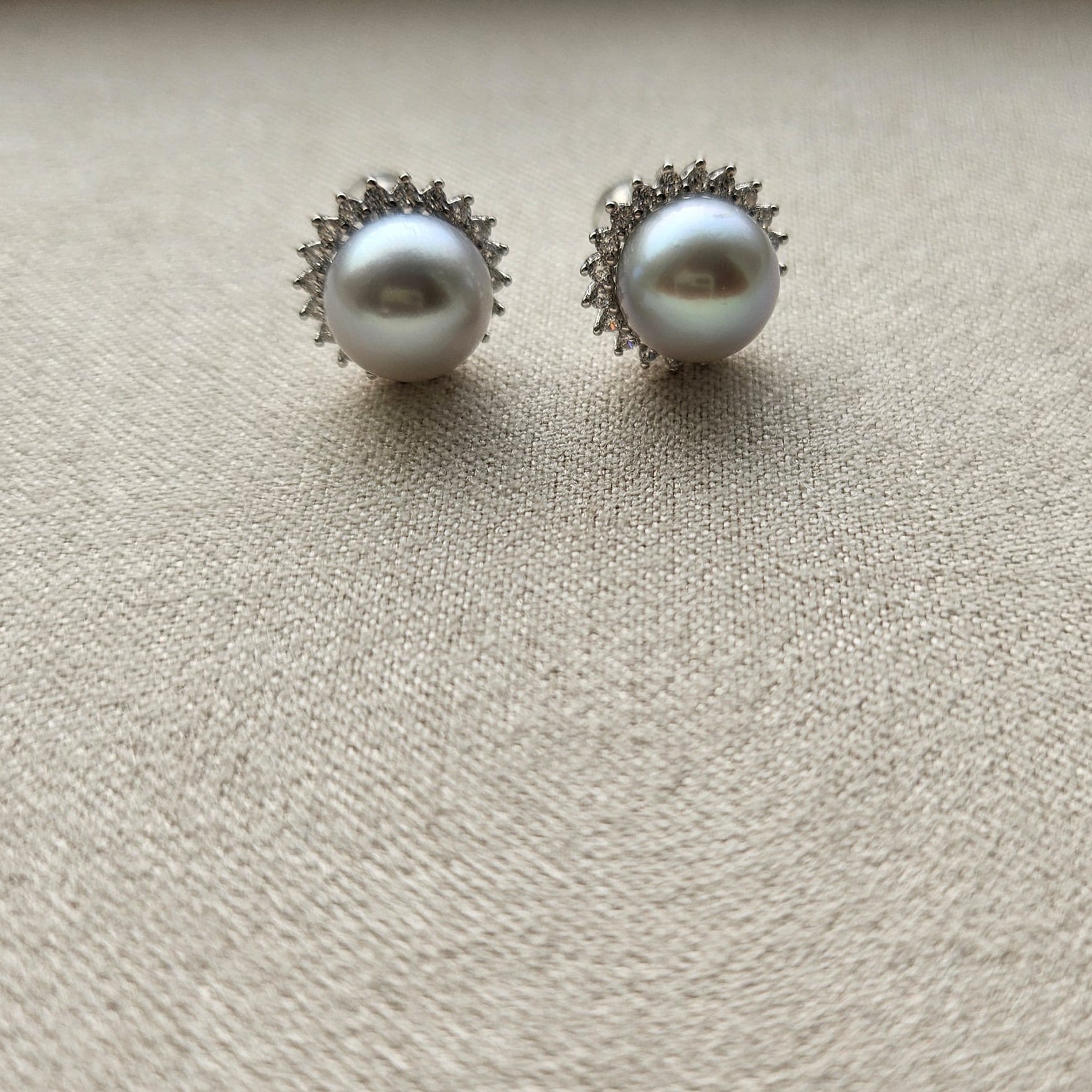 Halo Akoya Pearl Studs